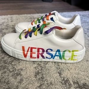 Versace sneakers. Size 35.